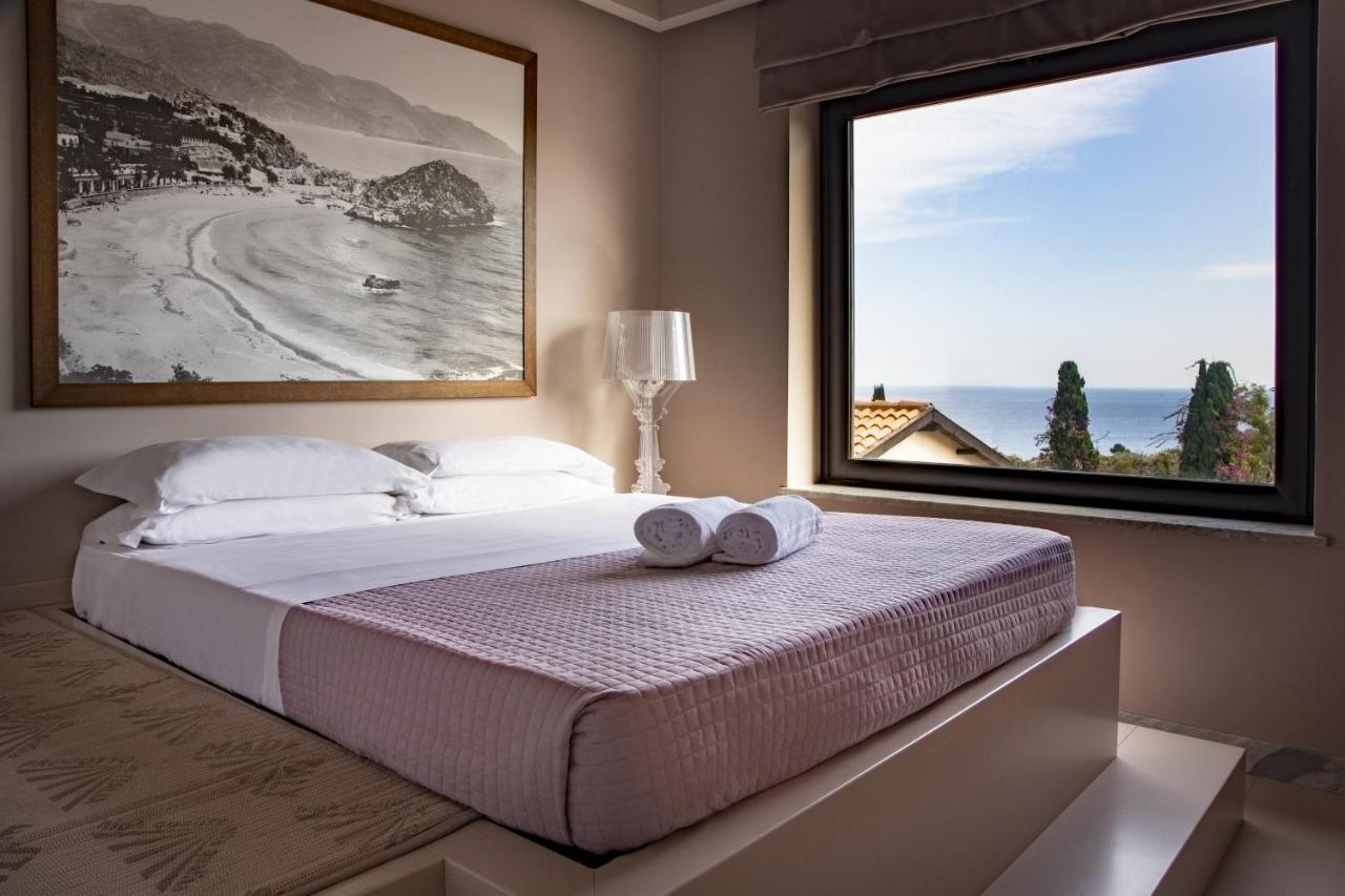 Fenetre Sur Le Blue Apartment Taormina