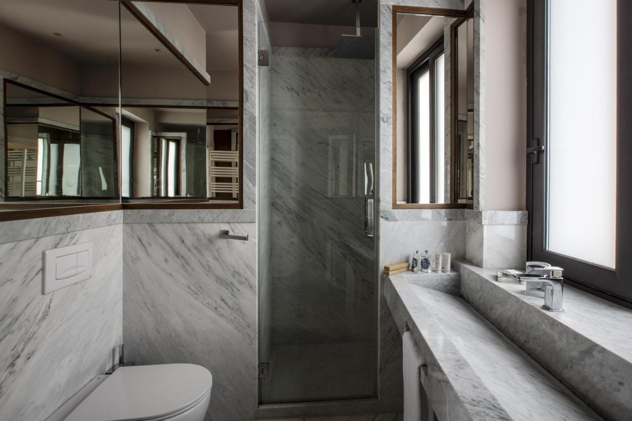 Fenetre Sur Le Blue Apartment *