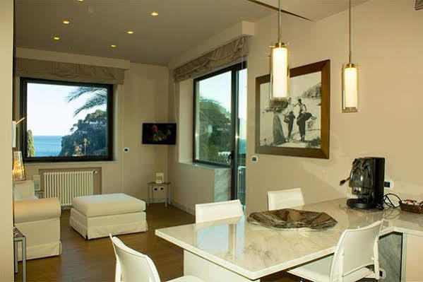 Apartment Fenetre Sur Le Blue